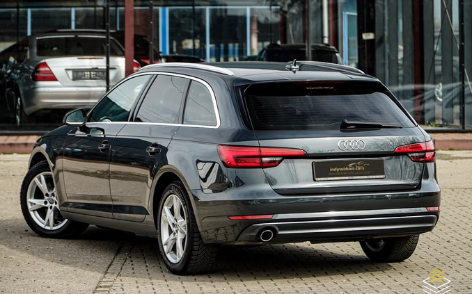 Audi A4 cena 89900 przebieg: 189000, rok produkcji 2017 z Goniądz małe 781